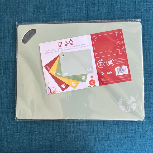 Bamboo serving set and bonus cutting board set - Picture 2 of 2